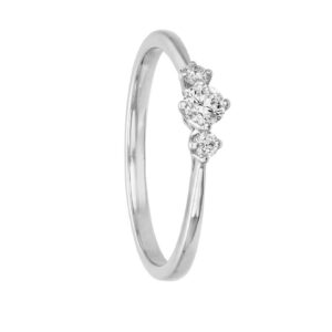 Diamantring i 18K guld – Trestensring